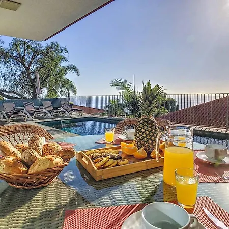 Ines Calheta Villa